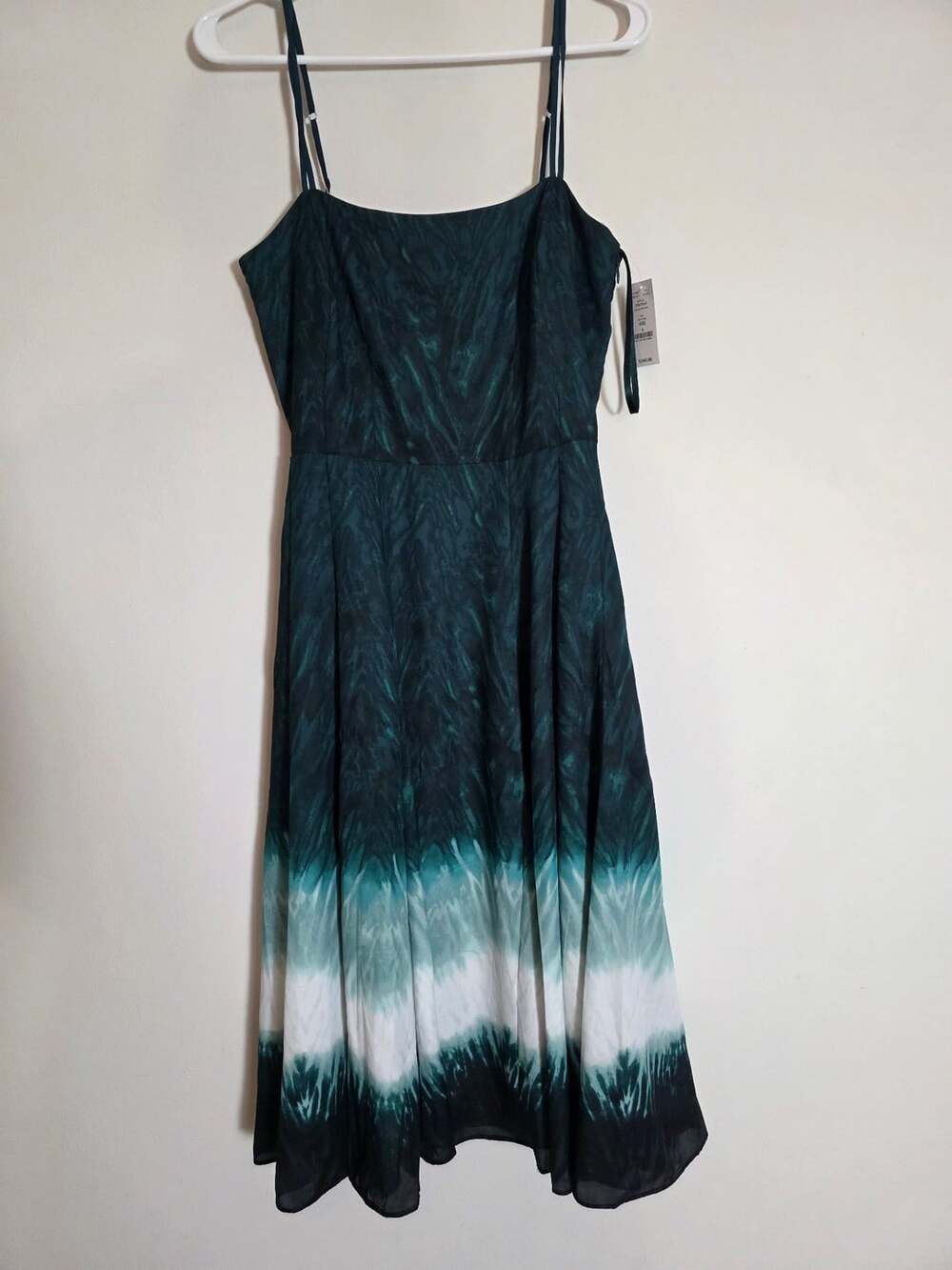 White House Black Market Dip Dye Midi Fit and Flare Dress Size 6 Rain Forest